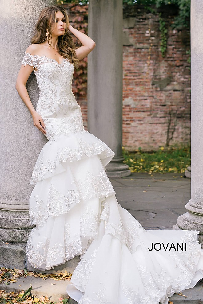 Svatební šaty Jovani JB47701